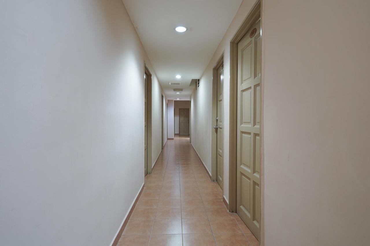 Oyo 90092 Hotel 91 Kajang Zewnętrze zdjęcie